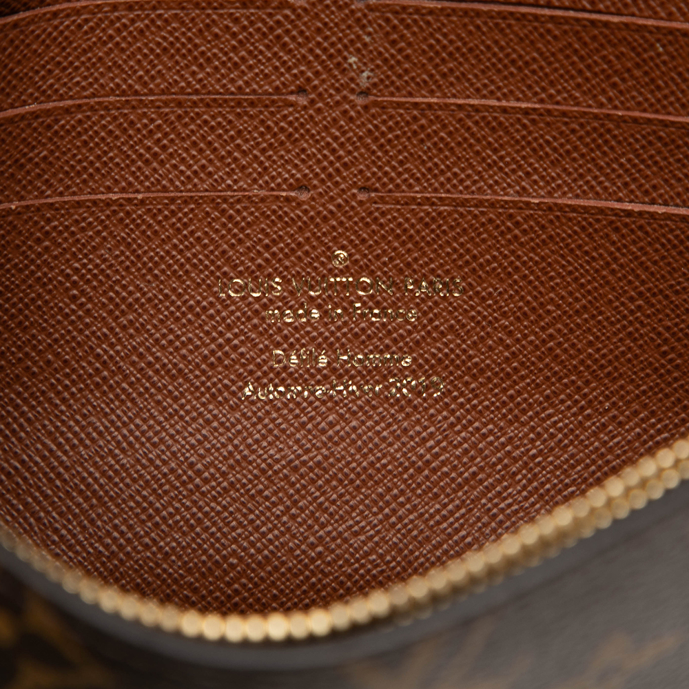 Pre-Loved Louis Vuitton Monogram S Lock Belt Pouch MM - Picture 5 of 8